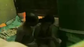 متعة النيك المصري مع فتاة وعشيقها في غرفة النوم – سكس مصري