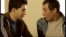 كس تمتد بالإصبع صربي