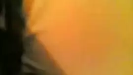 أشرطة الفيديو الإباحية مع فتاة سمراء مارس الجنس