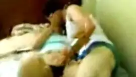 جوز بنات عرب شراميط يمارسون سكس الشواذ بقبلات حارة مثيرة