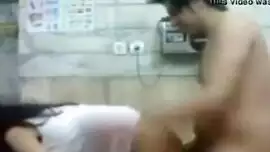 مصرية تبعبص طيزها في الحمام
