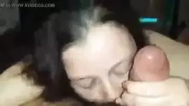 مصريه يدخن