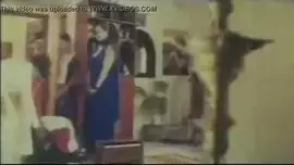 سكس ثلاثي في الحمام اغراء