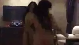 نيك سكس جماعي مجموعة فتيات مع زب