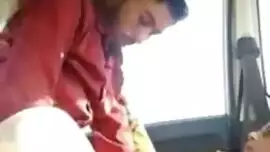 كردية عراقية جميلة تمص وتتناك في السيارة الفيديو الإباحية عالية الدقة