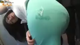 سكس رجل اسود معجب بمراست الجنس ببنت بيضا