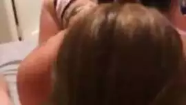 سيكس في الحلق اختناق عنيف