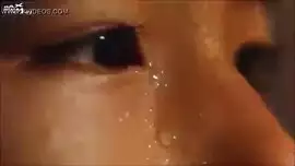 بتسمع سكس وهى مع جوزها