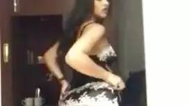 غريب الهرة قلص سحر