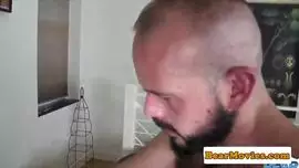 نزع ملابس سكس