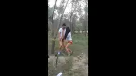 ولد يحاول ينيك بنت بالغصب في الغابة