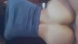 سكس وحده طيزها كبيره فشخ