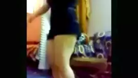 المقطع كامل مصري ترقص لزوجهاعشان يوقف زبو